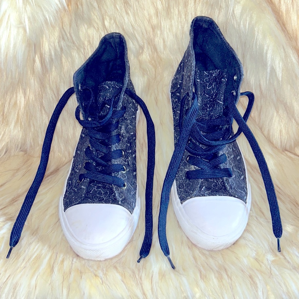 Roebuck & Co. Floral High Top Kids Sneakers